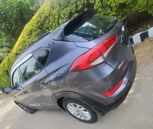 Hyundai Tucson 2018 Blue