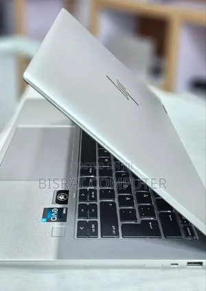 New Laptop HP Envy X360 16GB Intel Core i5 SSD 512GB