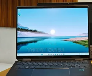 New Laptop HP Spectre X360 16GB Intel Core I7 SSD 512GB