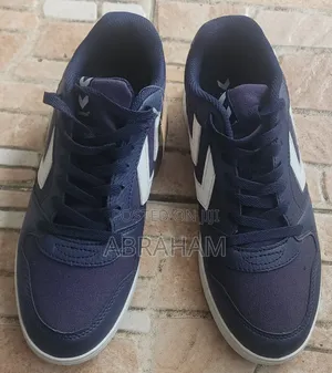 Humel Size 42 Flat From Frankfurt