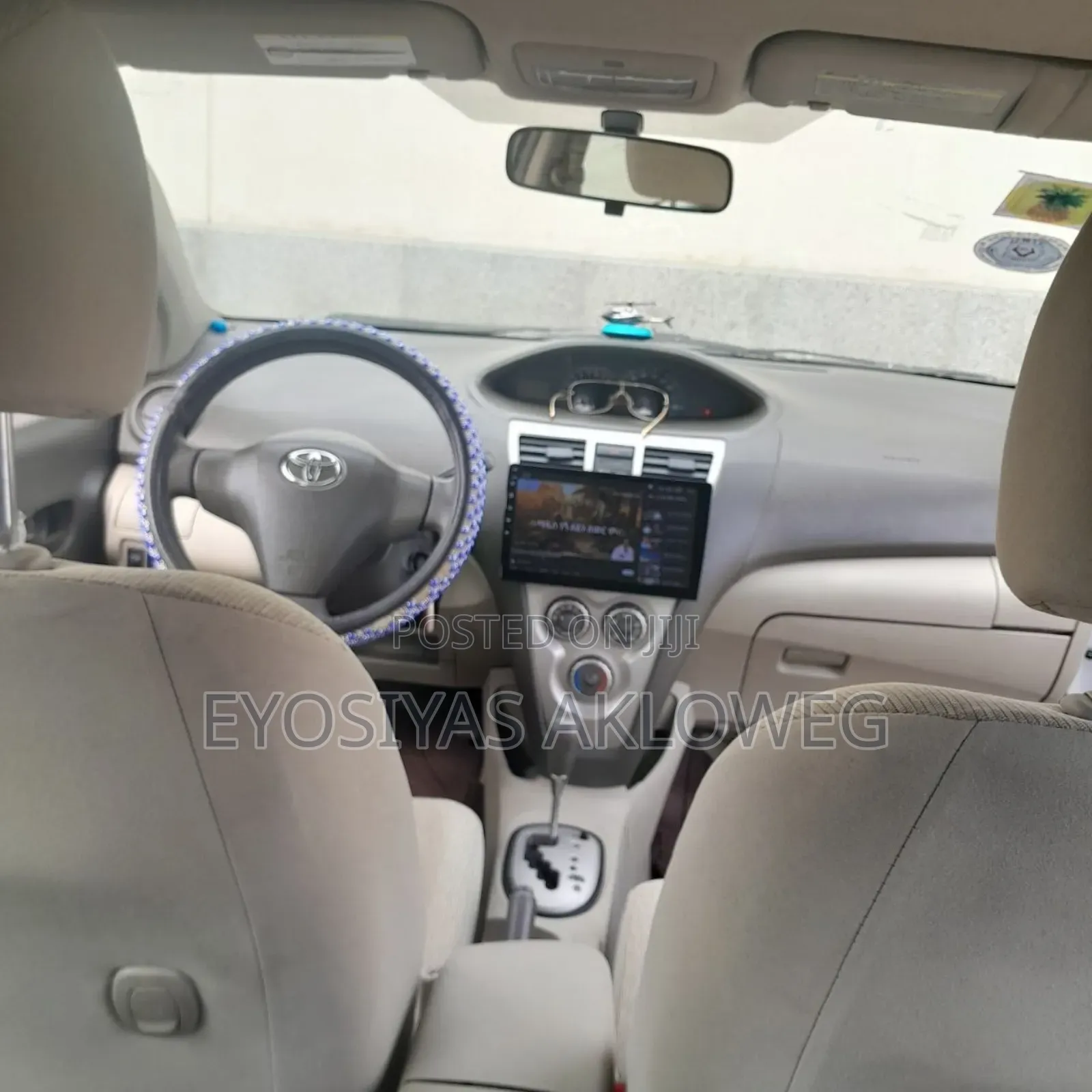 Toyota Belta 2009 Silver