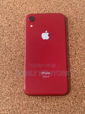 Apple iPhone XR 64 GB Red