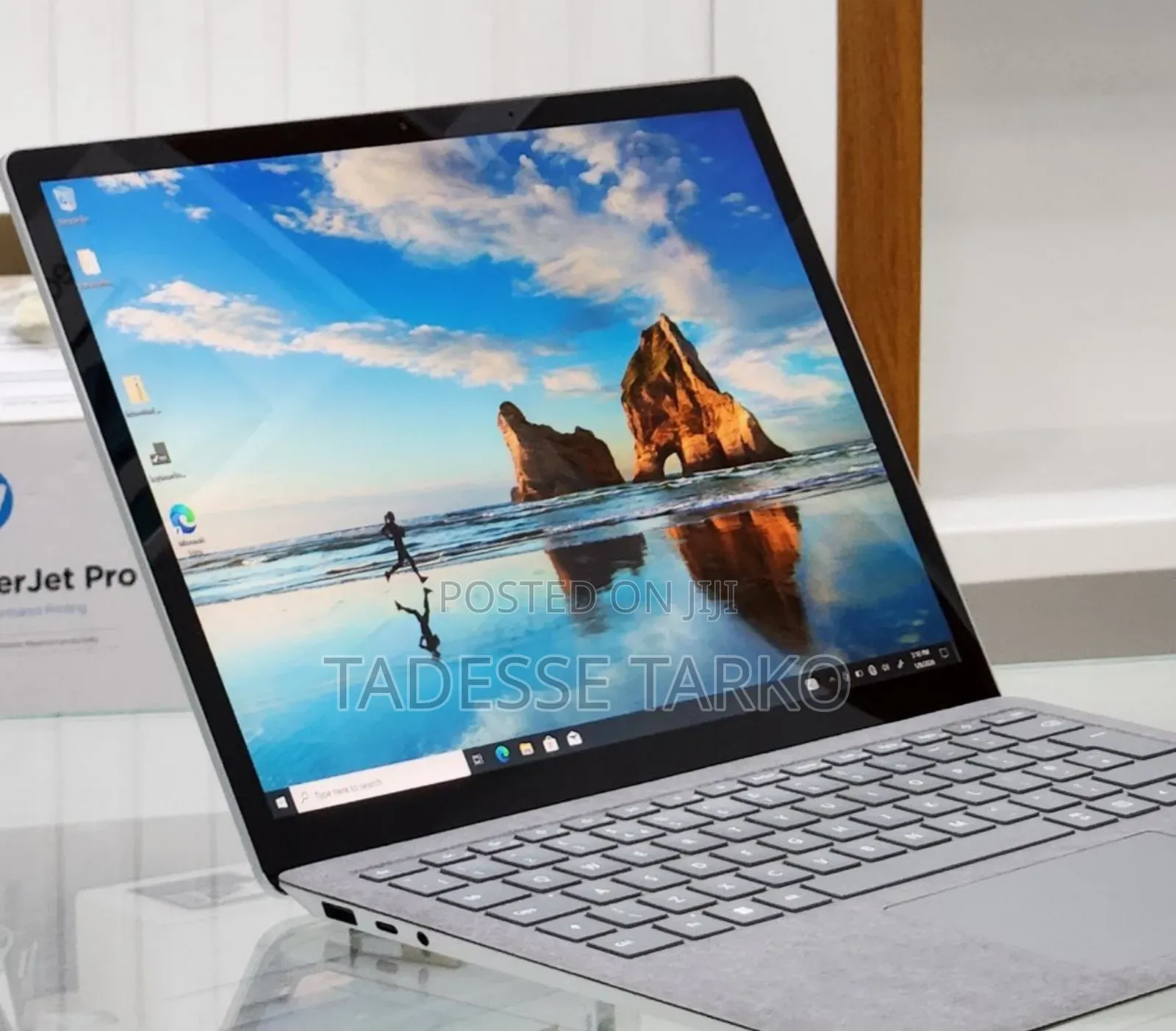 New Laptop Microsoft Surface 16GB Intel Core I7 SSD 256GB