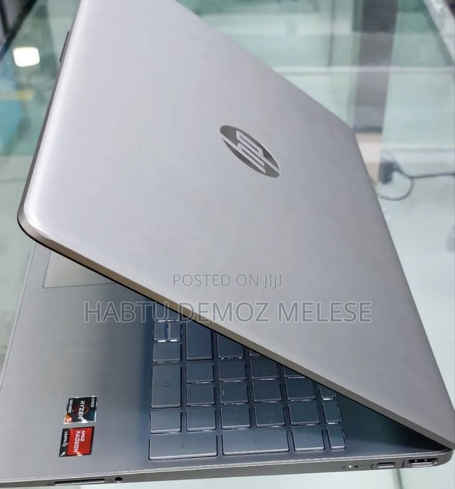 New Laptop HP Stream Notebook 8GB AMD Ryzen 5 SSD 512GB