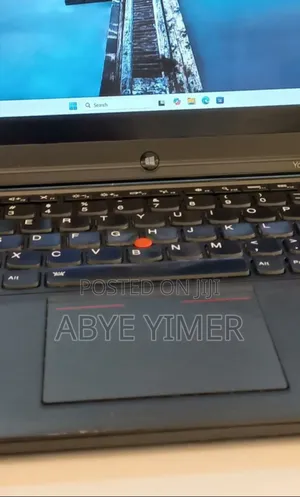 New Laptop Lenovo ThinkPad Yoga 8GB Intel Core I7 SSD 256GB