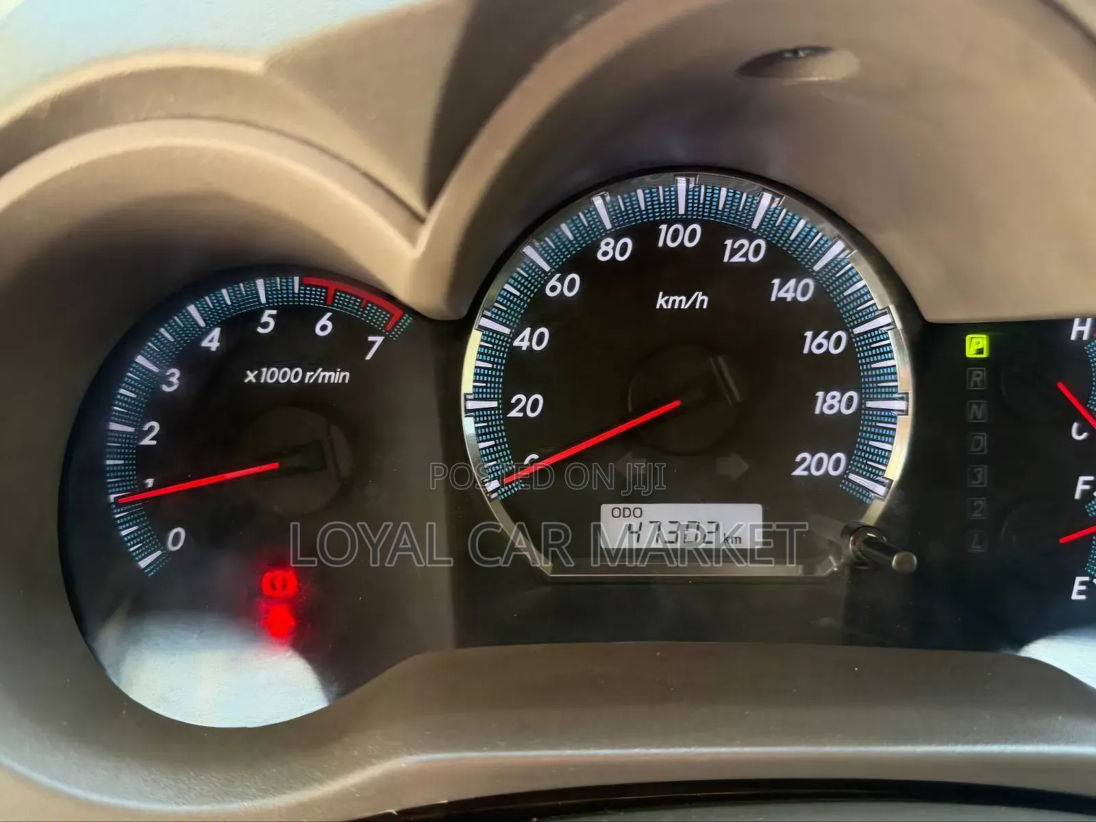 Toyota Fortuner 2013 Gold