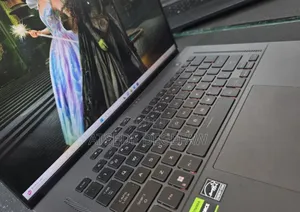 New Laptop Asus ROG Zephyrus G15 16GB Intel Core I9 SSD 1T