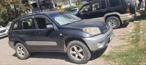 Toyota RAV4 1.8 2005 Gray