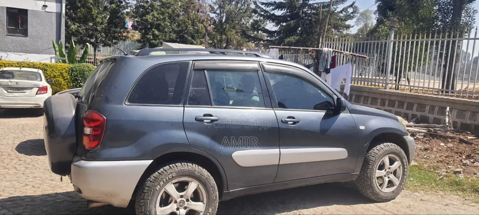 Toyota RAV4 1.8 2005 Gray