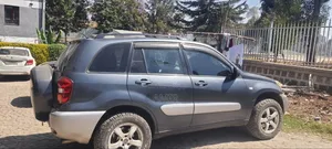 Toyota RAV4 1.8 2005 Gray