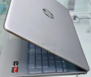 New Laptop HP Stream Notebook 8GB AMD Ryzen 5 SSD 512GB