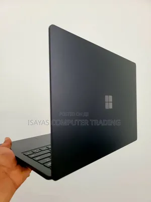 New Laptop Microsoft Surface 16GB Intel Core I7 SSD 512GB