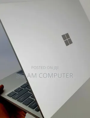 New Laptop Microsoft Surface Book 3 16GB Intel Core I7 SSD 512GB