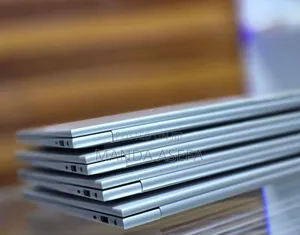New Laptop HP EliteBook 830 G9 16GB Intel Core I5 SSD 512GB