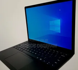 New Laptop Microsoft Surface 16GB Intel Core I7 SSD 512GB