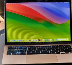New Laptop Apple MacBook Pro M1 8GB Apple M1 SSD 256GB