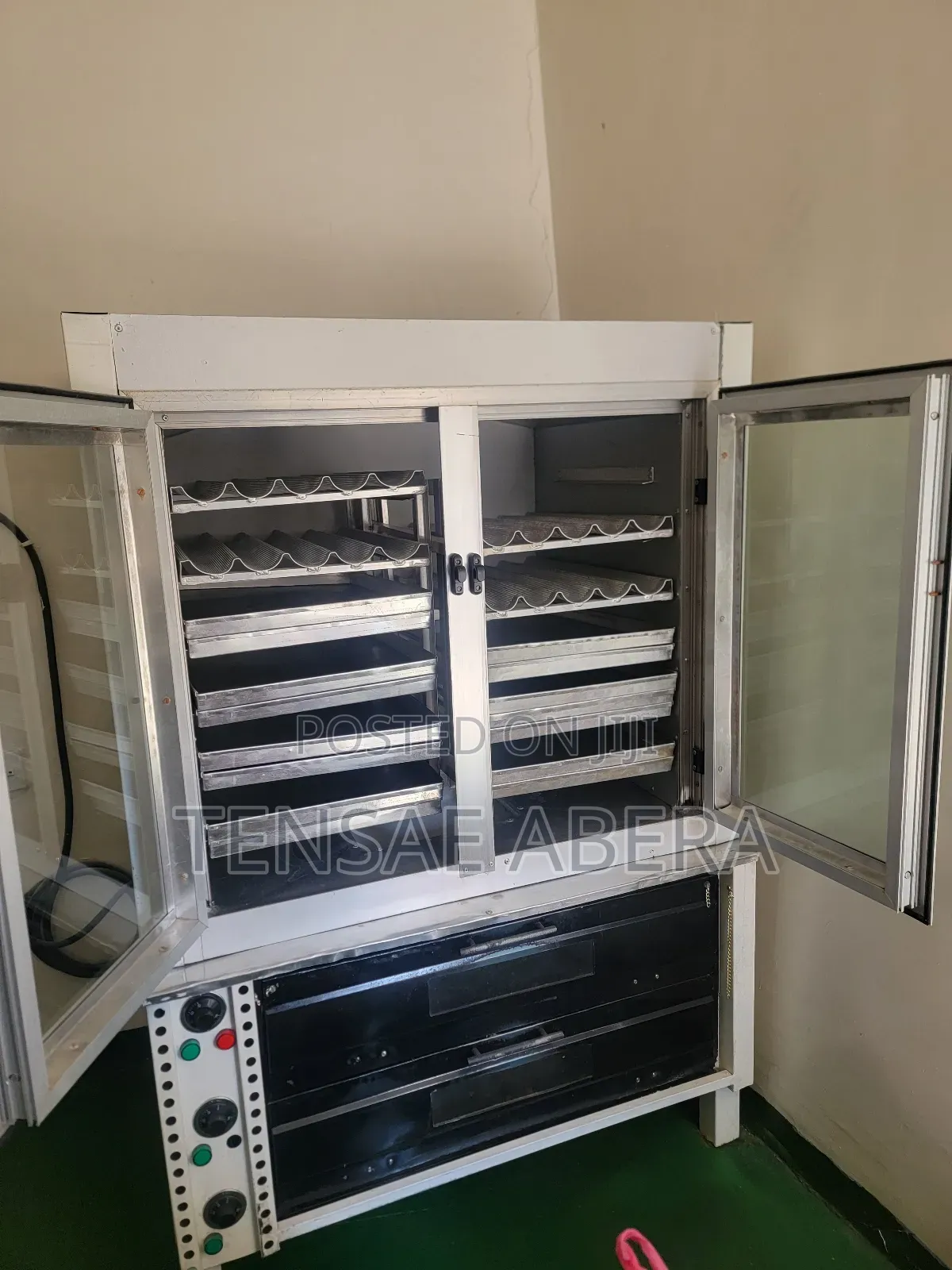 Bread And Cookies Beaker