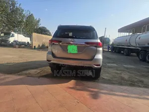 Toyota Fortuner 2.7 AWD 2020 Silver