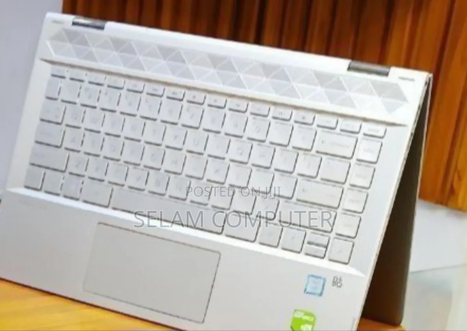 New Laptop HP Pavilion X360 8GB Intel Core I7 SSD 512GB