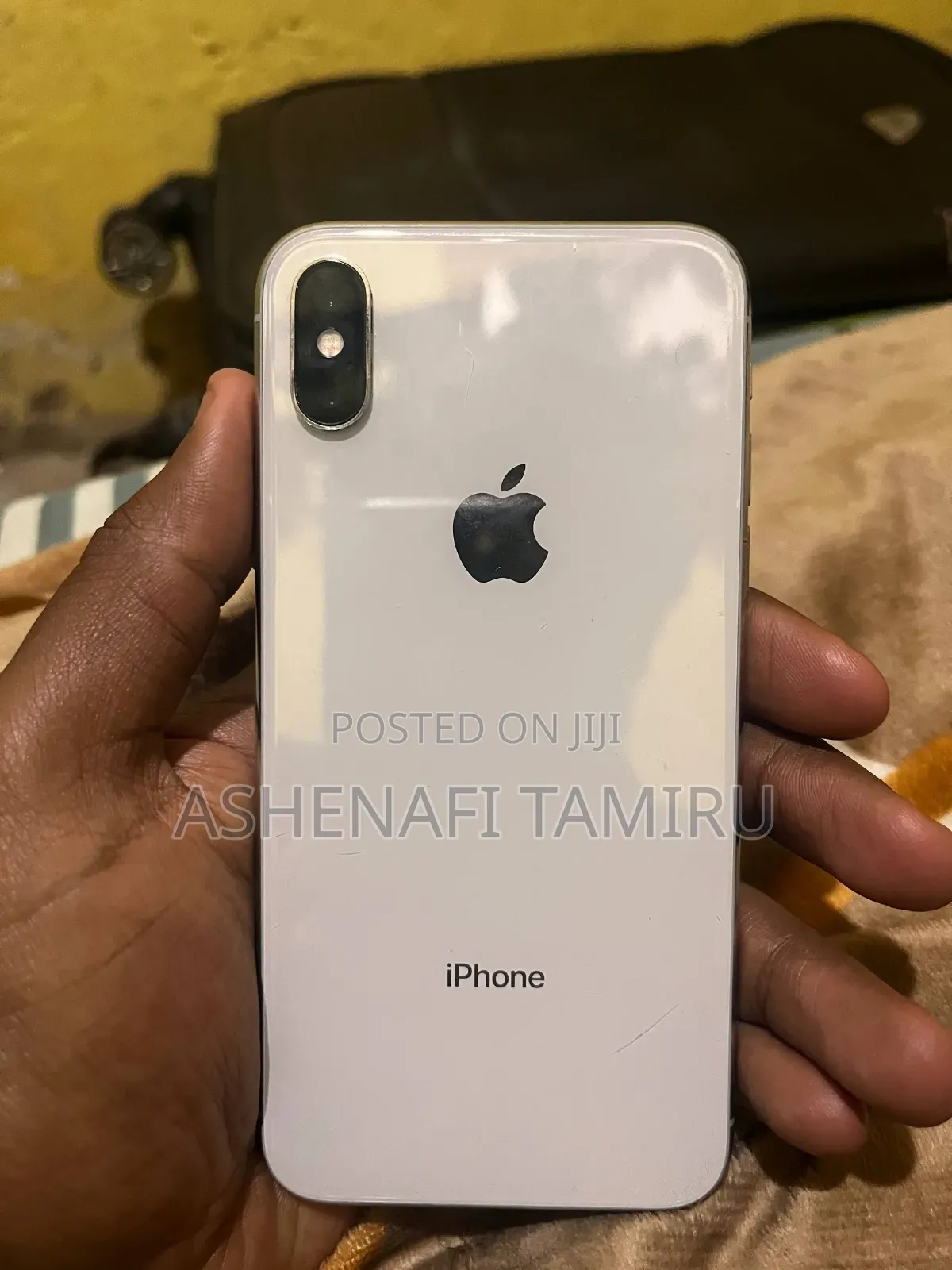 Apple iPhone X 64 GB White