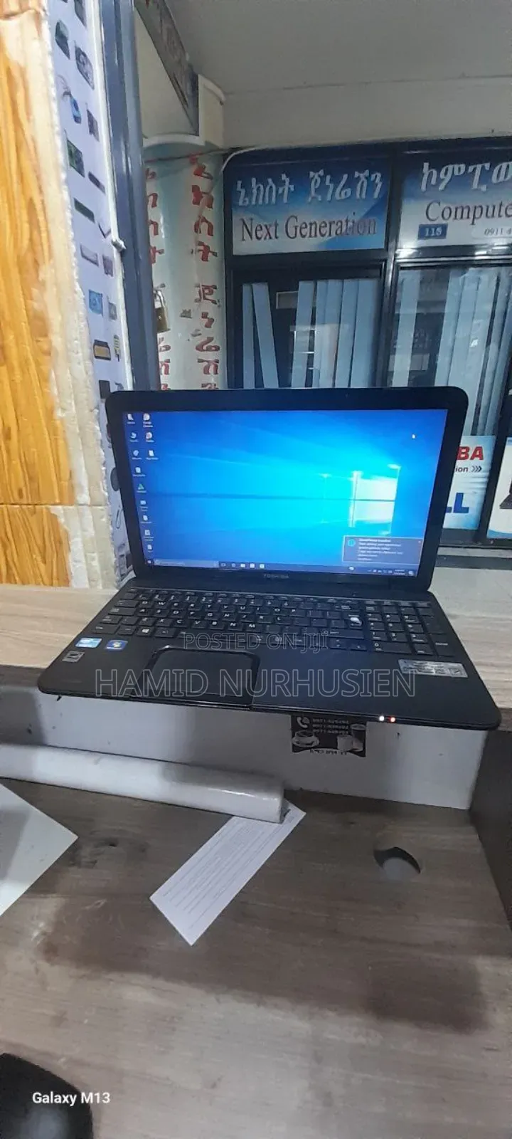 Laptop Toshiba Satellite E40 4GB Intel Core I3 HDD 320GB