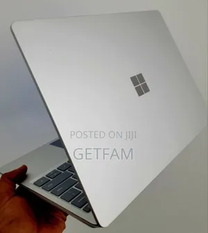 New Laptop Microsoft Surface 16GB Intel Core I5 SSD 256GB