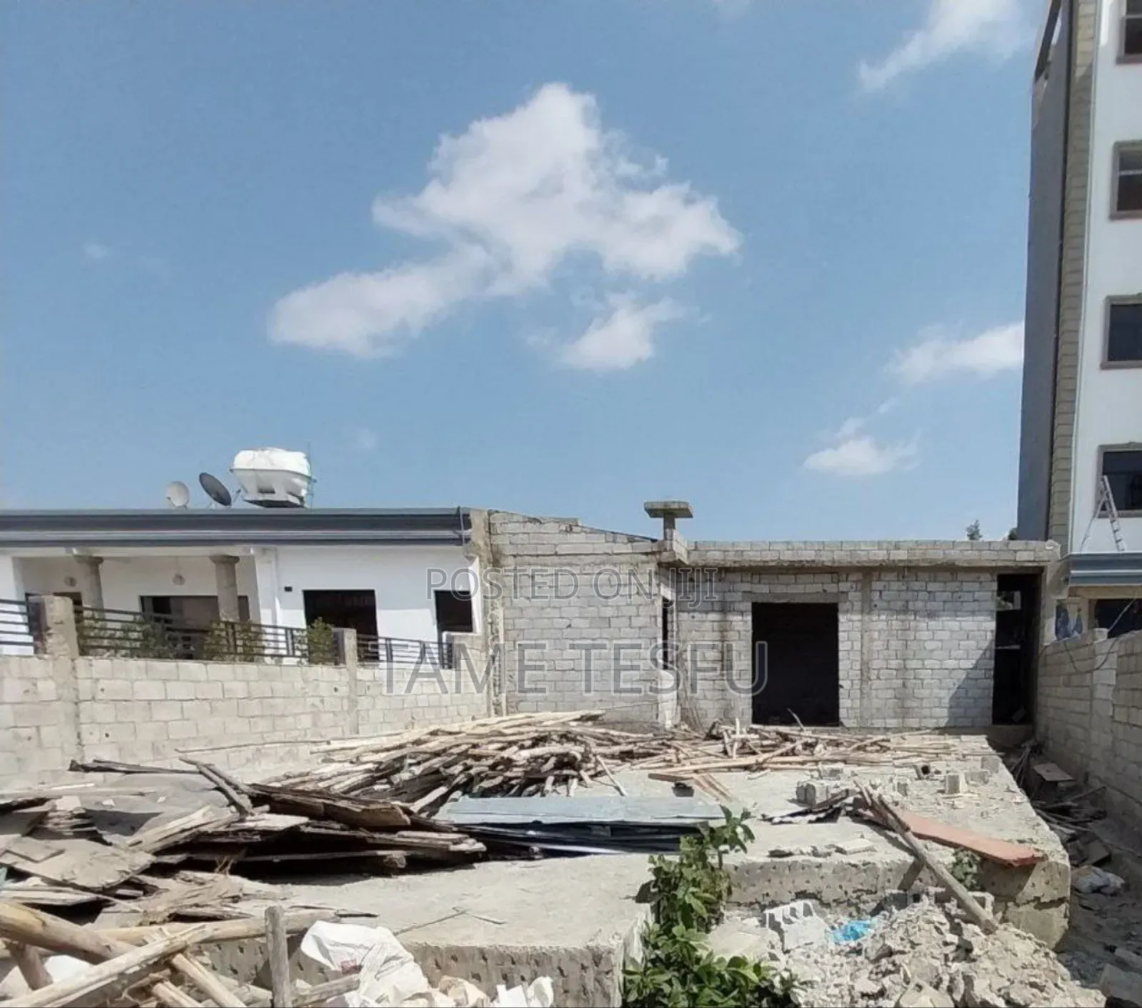 2bdrm House in Cmc, Yeka for sale