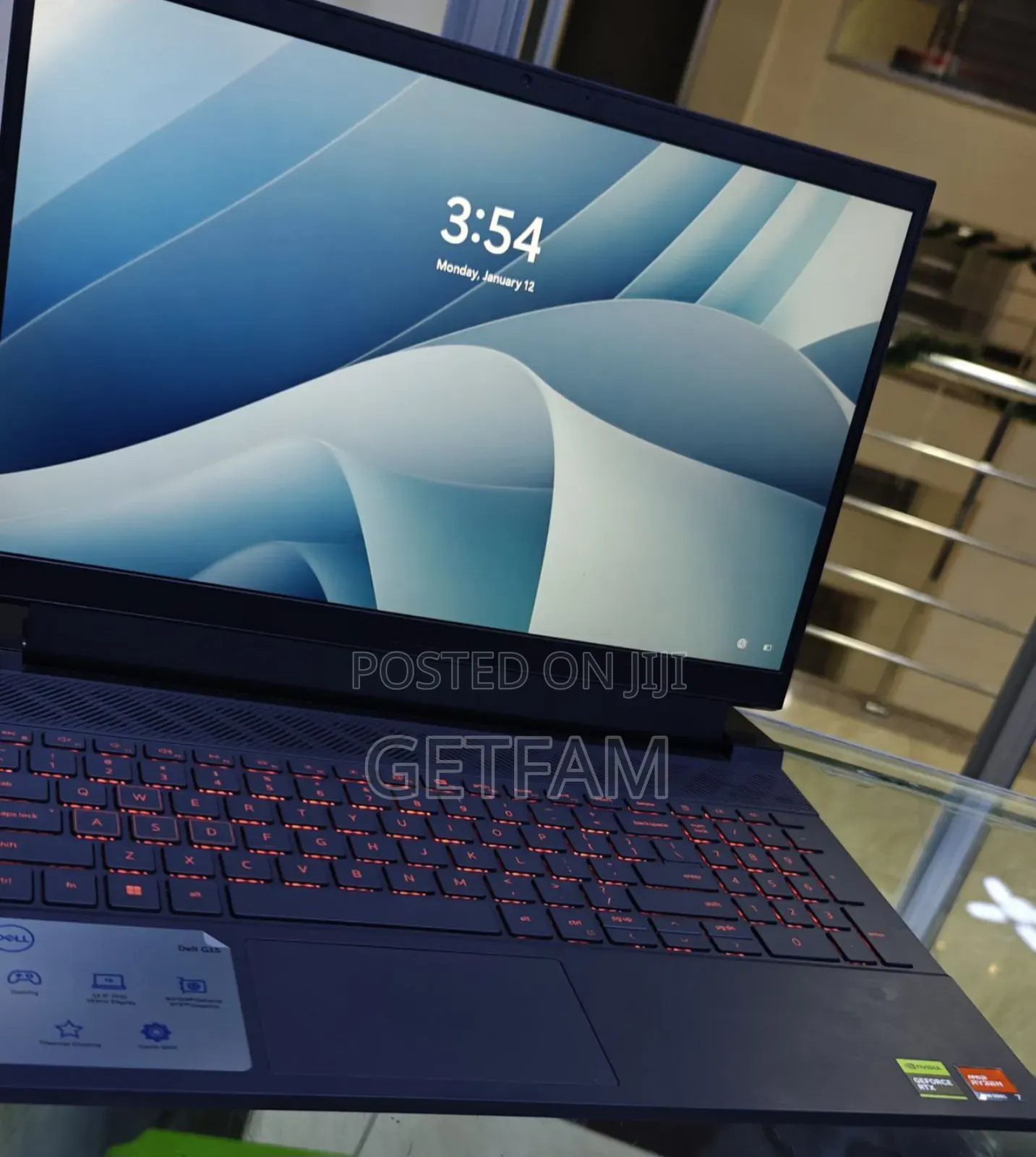 New Laptop Dell Inspiron 15 16GB Nvidia SSD 512GB