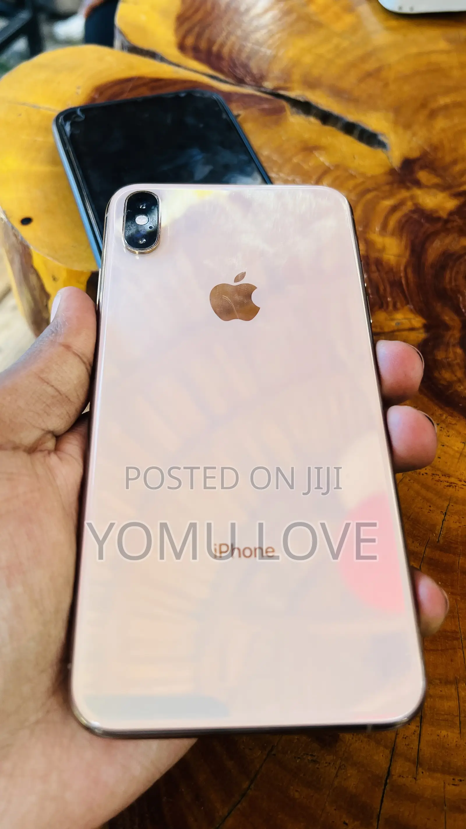 Apple iPhone XS Max 64 GB Gold