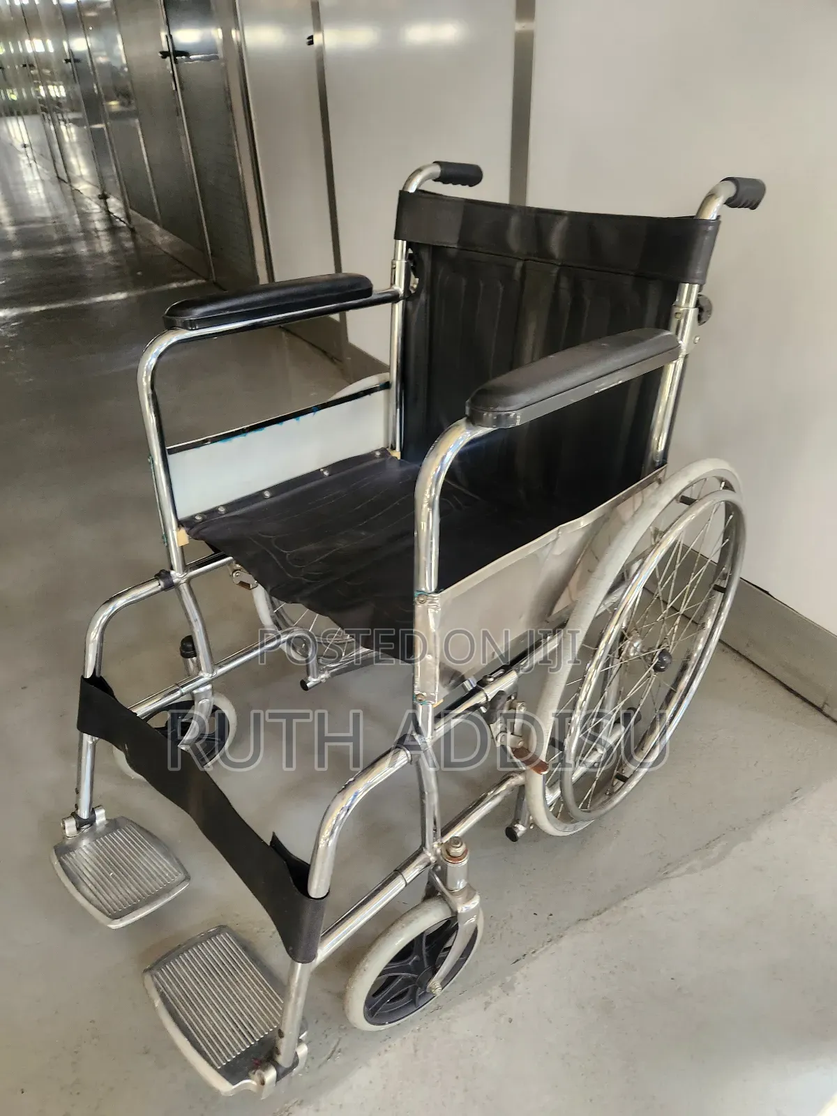 Foldable Used የሚታጠፍ ለታካሚ ለአረጋውያን ዊልቸር Heavy Duty ኖርማል ዊለሰቸር Wheelchair