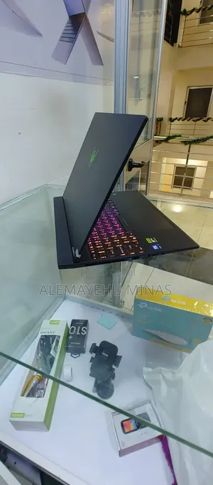 New Laptop Acer Predator Helios Neo 16 16GB Intel Core Ultra 9 SSD 1T