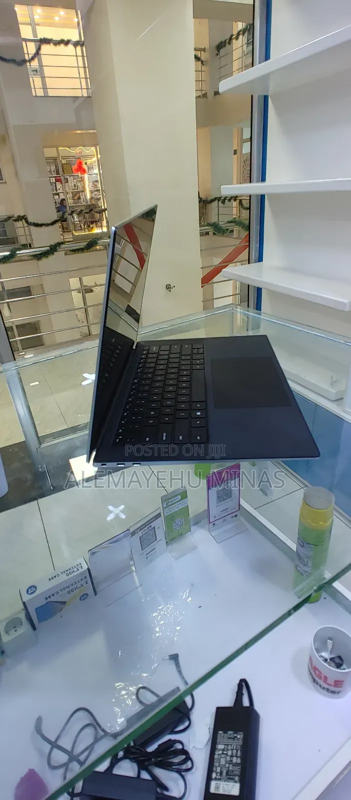 New Laptop Dell XPS 15 16GB Intel Core I7 SSD 512GB