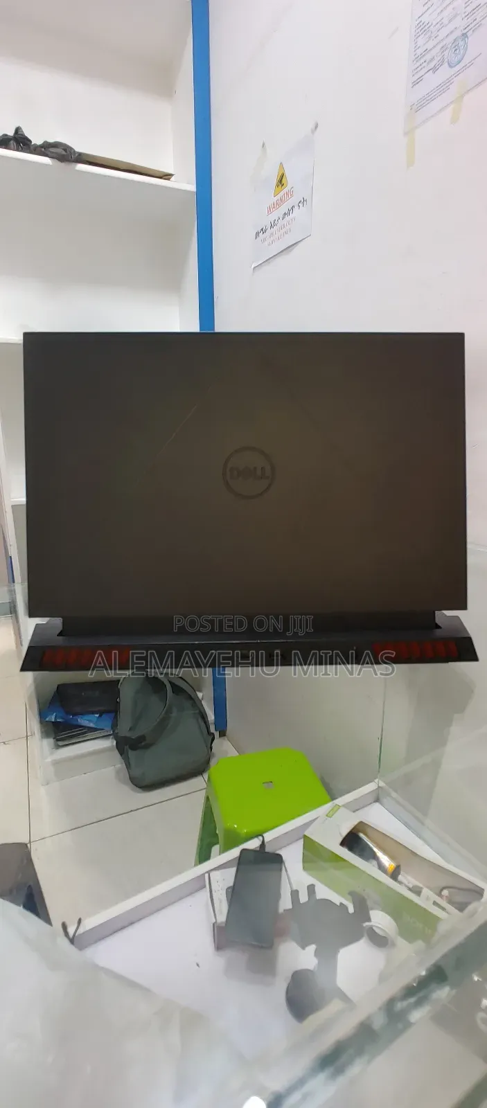 New Laptop Dell G15 5511 16GB AMD Ryzen 7 SSD 512GB