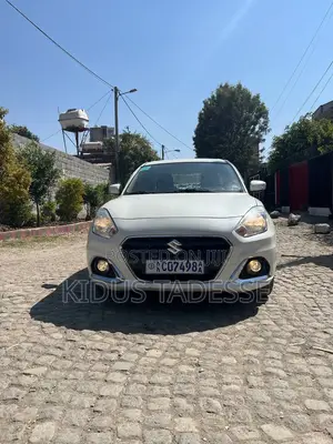 Suzuki Dzire 2022 White