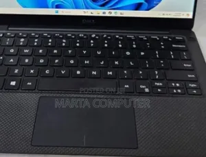 New Laptop Dell XPS 13 8GB Intel Core i5 SSD 512GB