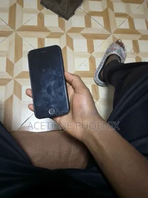 Apple iPhone 8 64 GB Gold