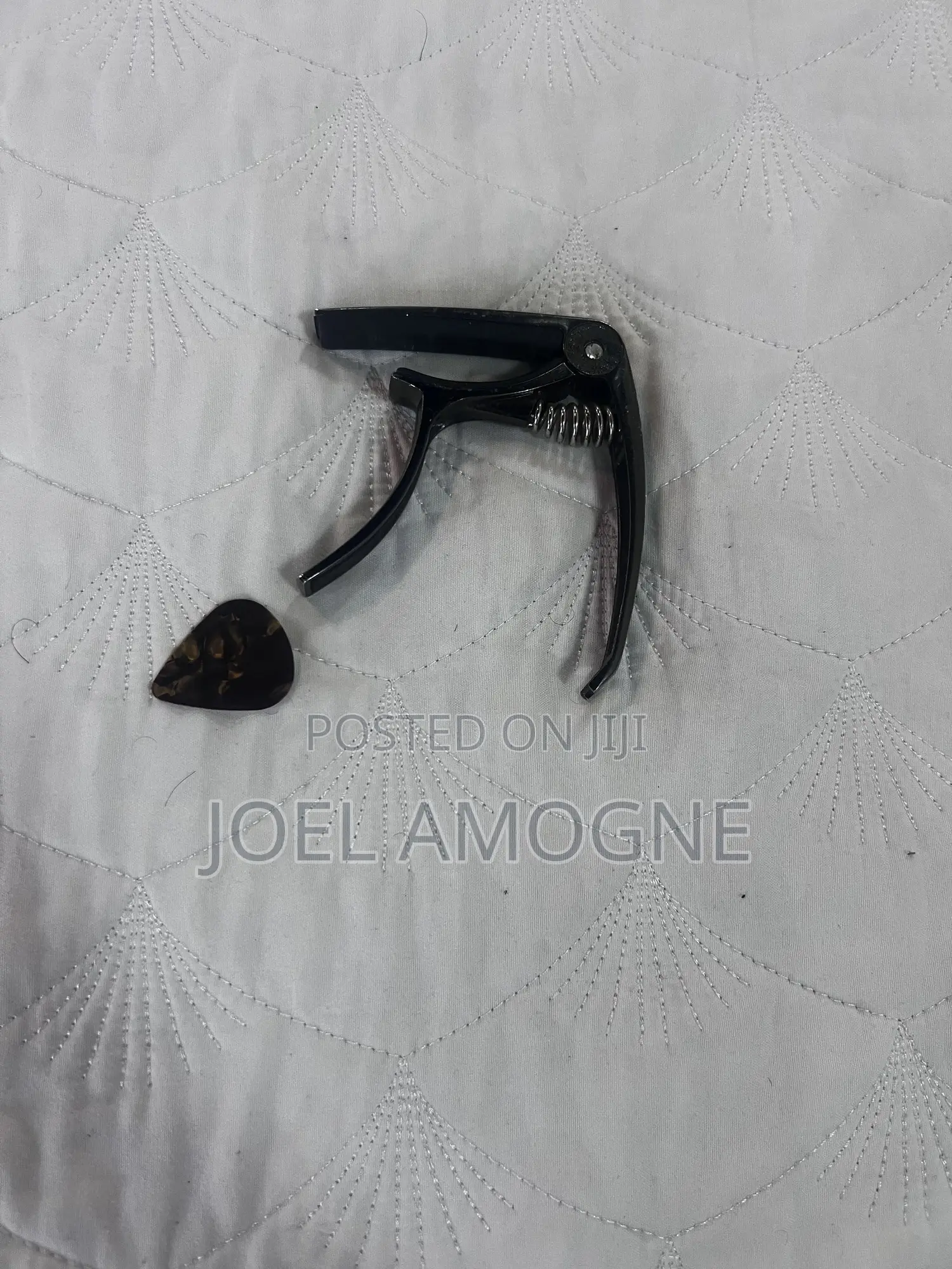 F300eq Yamaha Acoustic Guitar