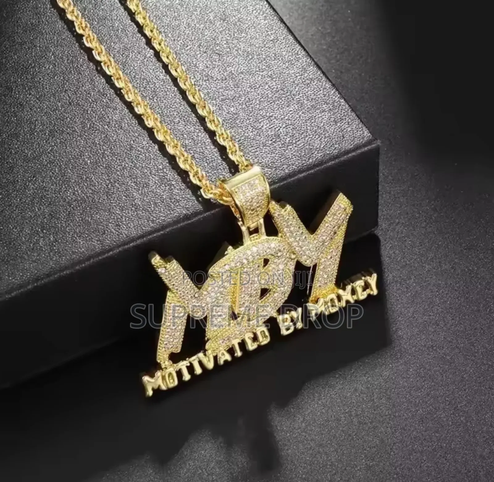 Xo Necklace & Mv