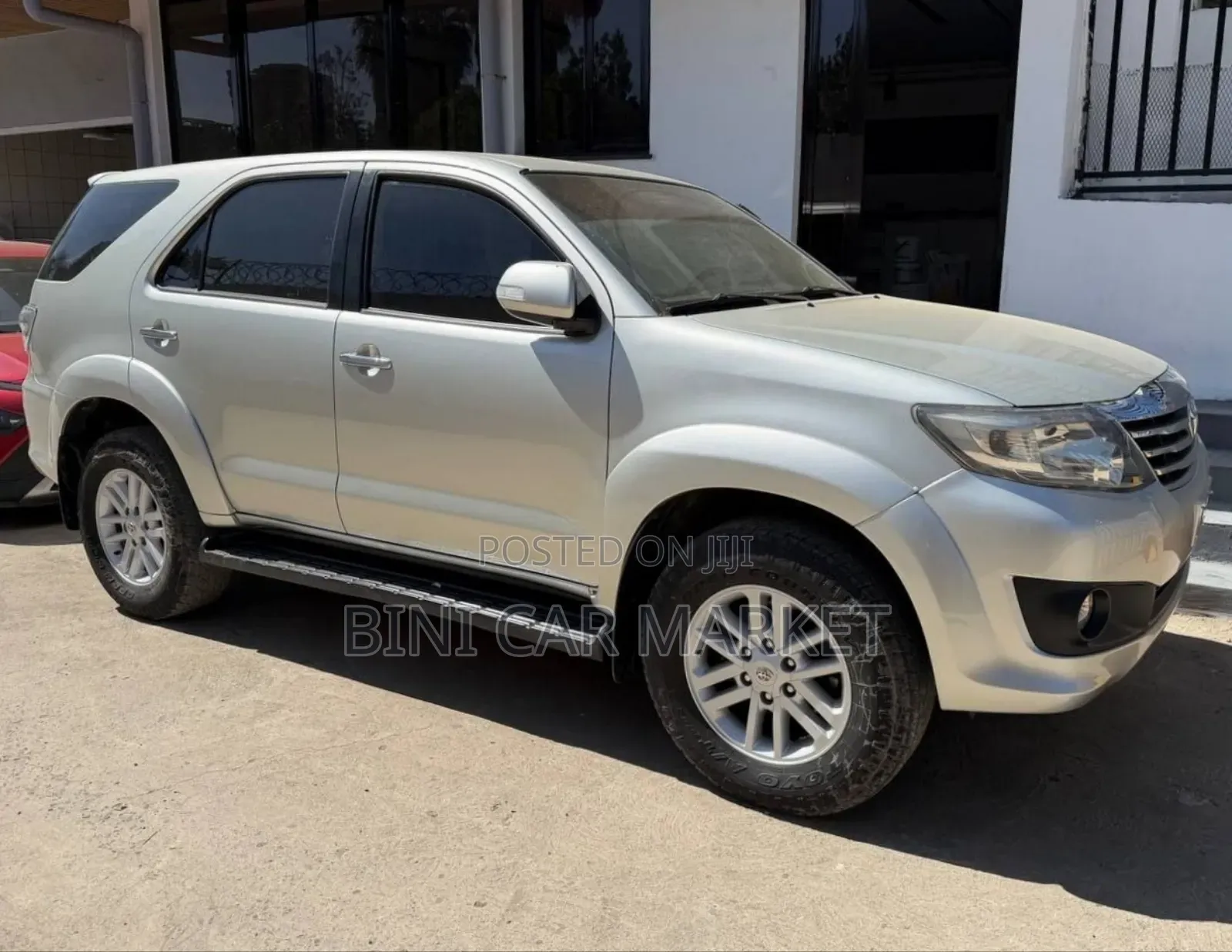 Toyota Fortuner 2013 Silver
