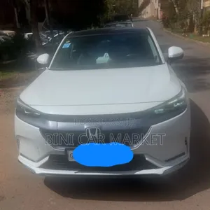 Honda e:NS1 2023 White
