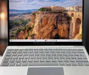 New Laptop Microsoft Surface Go 2 16GB Intel Core I5 SSD 256GB