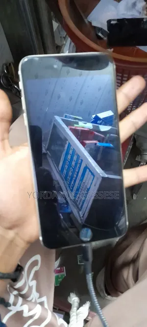 Apple iPhone 6 Plus 64 GB Silver