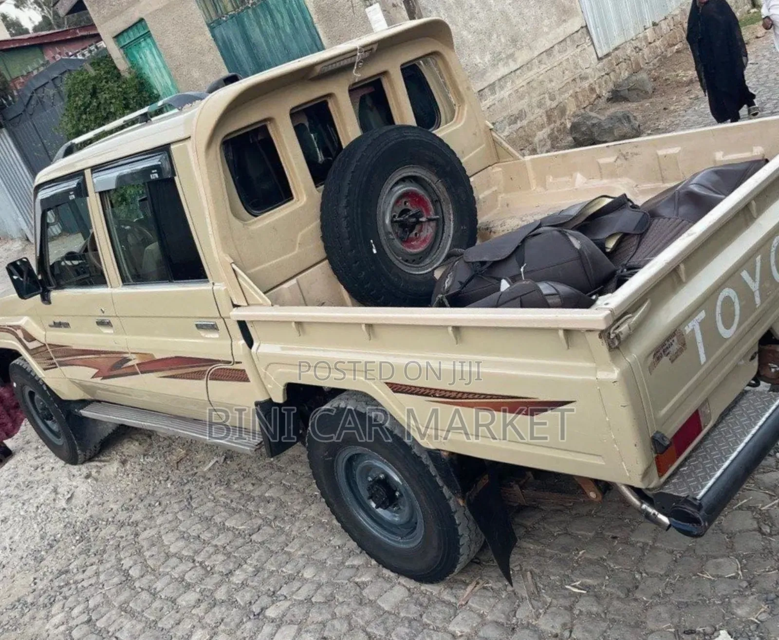 Toyota Land Cruiser 2020 Beige