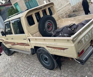 Toyota Land Cruiser 2020 Beige