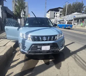 Suzuki Grand Vitara 2021 Blue