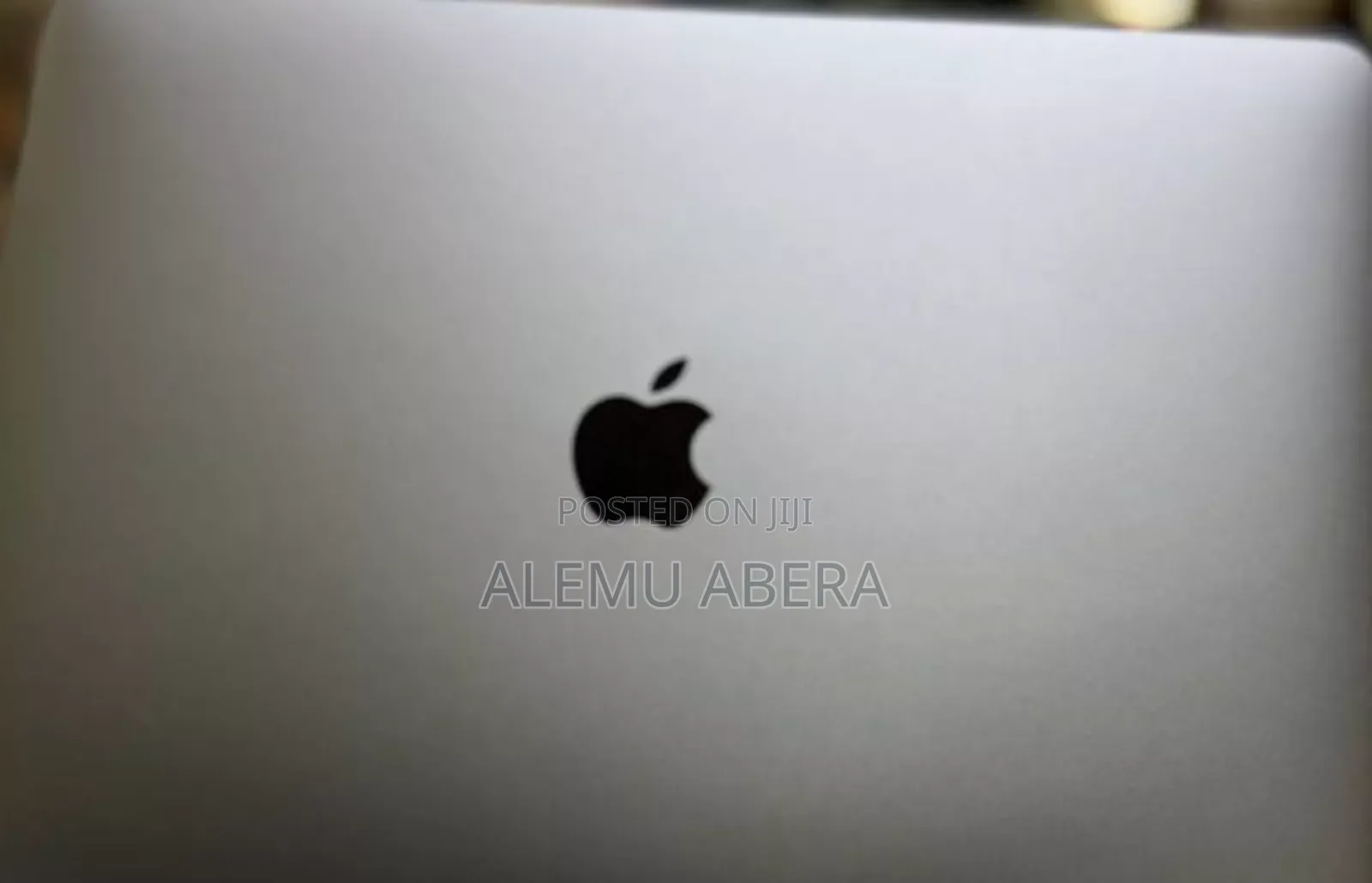 New Laptop Apple MacBook Pro M1 8GB Apple M1 Pro SSD 256GB