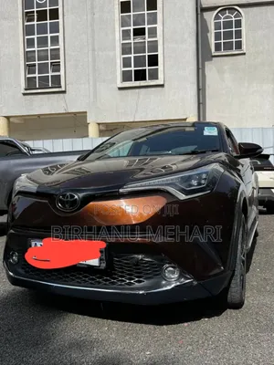 Toyota C-HR 2017 Burgundy