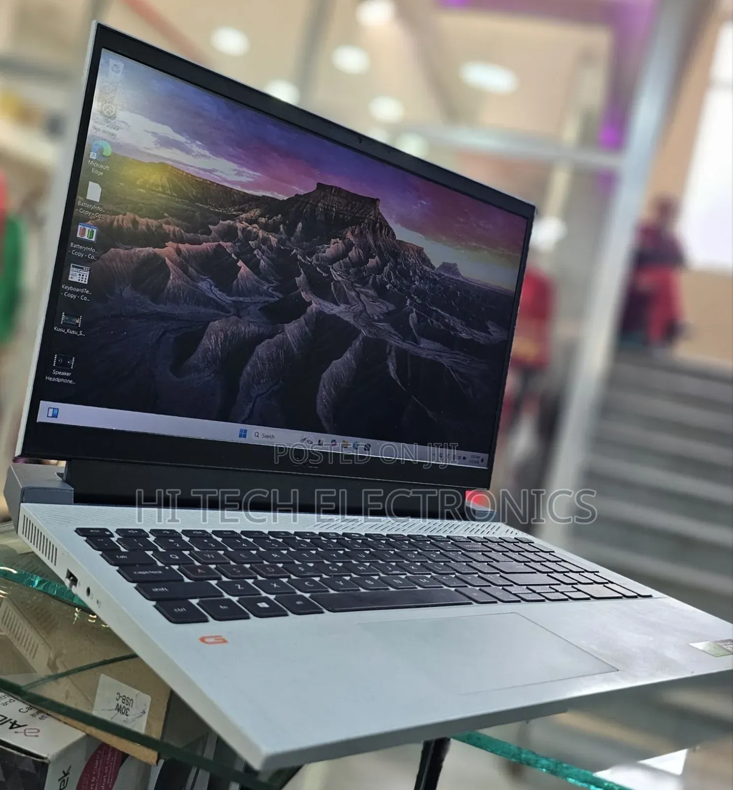 New Laptop Dell G15 5511 16GB Intel Core I7 SSD 512GB