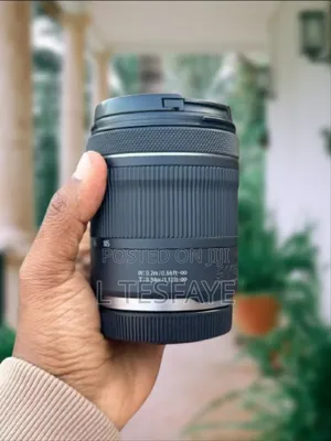 Camera Canon R With Rf Lens 24-105mm Silver Brand