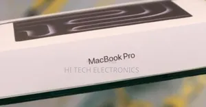 New Laptop Apple Macbook Pro 2025 M5 14-Inch 16GB Apple M5 SSD 512GB